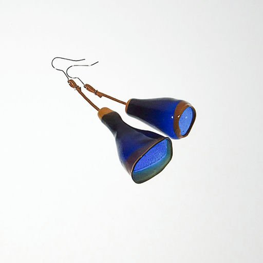 Conical earrings