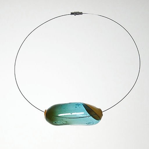 Design tubular necklace