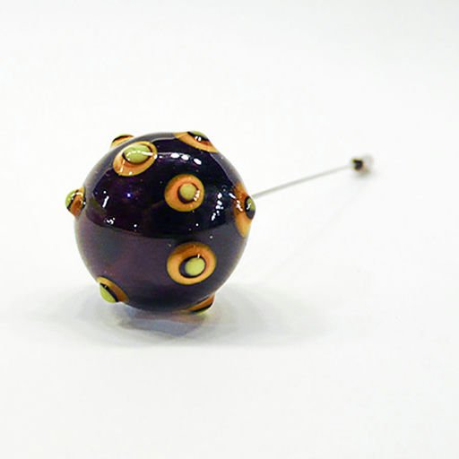 n color brooch